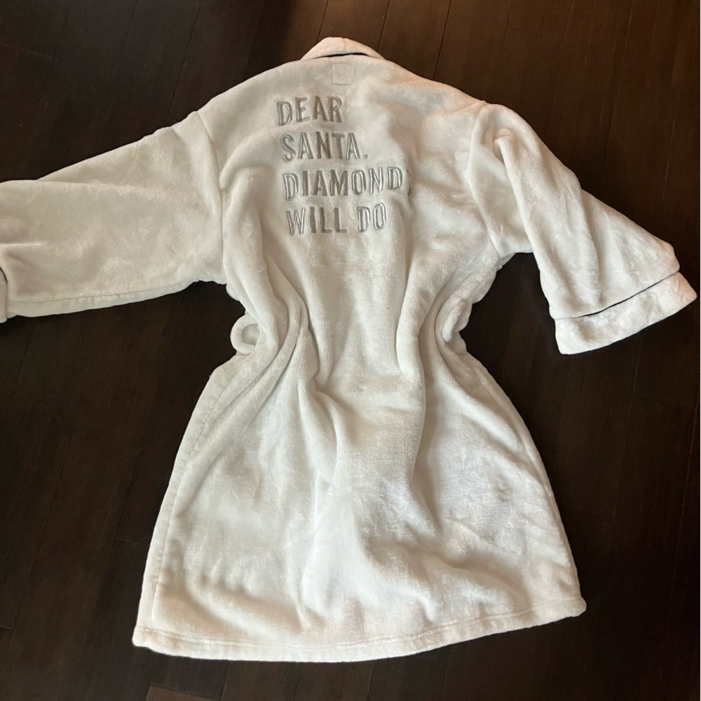 Kate spade soft plush robe. Silver embroidered “dear Santa diamonds will do!”